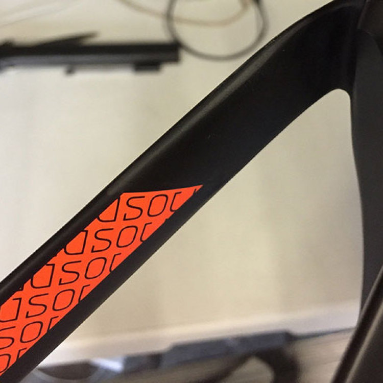 KTM repaired Applied new carbon to the damaged area and finished in matching satin black.
